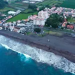 Sea Breeze Holiday home Sao Roque (Sao Miguel)