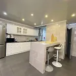 Sea Breeze Holiday home