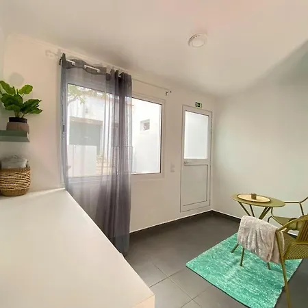 Дом отдыха Sea Breeze Сан-Роки