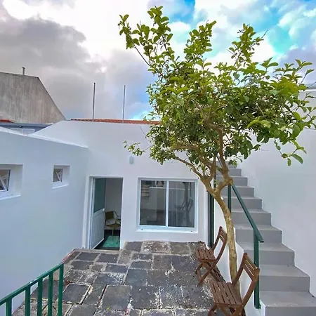 Sea Breeze Holiday home